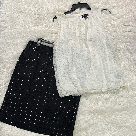 Liz Claiborne Dresses & Skirts - Size 10 Skirt size Medium Top Liz Claiborne Set